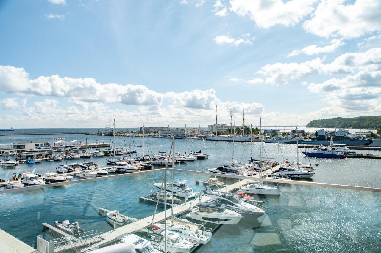 Yacht Park Premium Apartment Sea View Гдиня Екстериор снимка