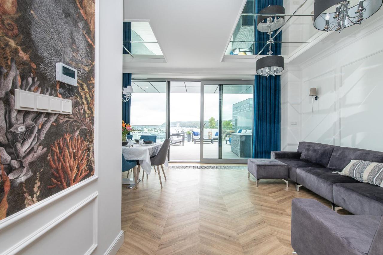 Yacht Park Premium Apartment Sea View Гдиня Екстериор снимка