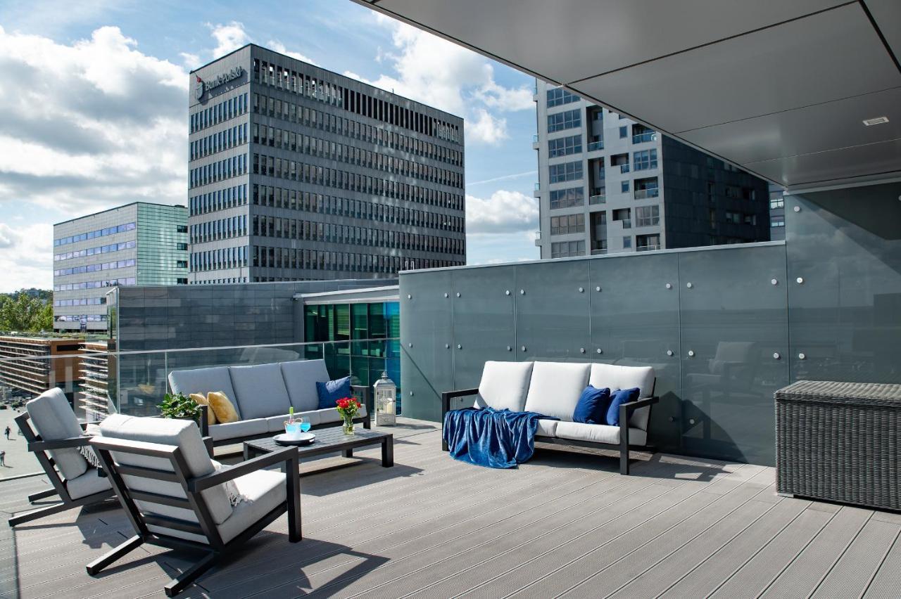 Yacht Park Premium Apartment Sea View Гдиня Екстериор снимка