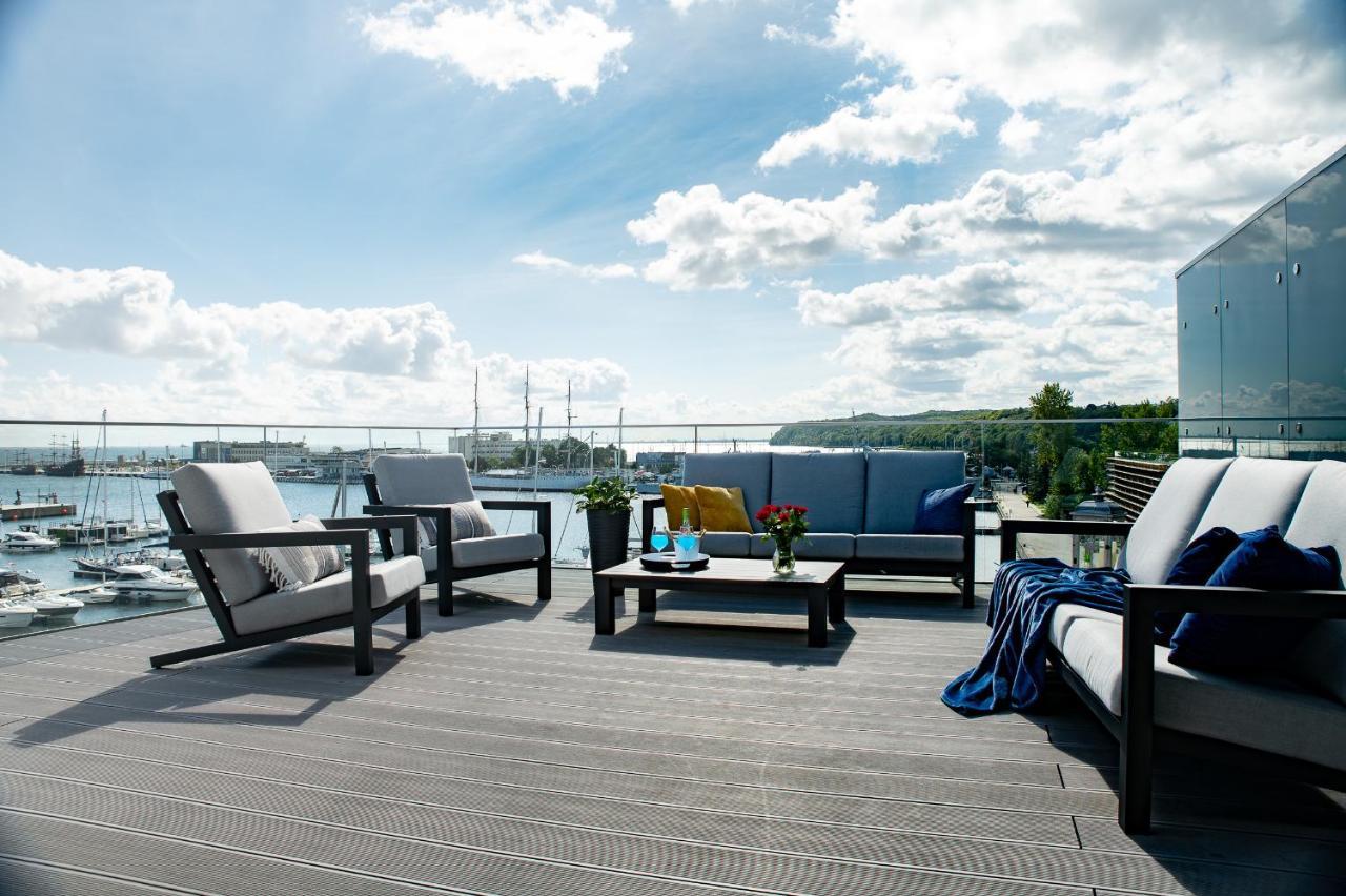 Yacht Park Premium Apartment Sea View Гдиня Екстериор снимка