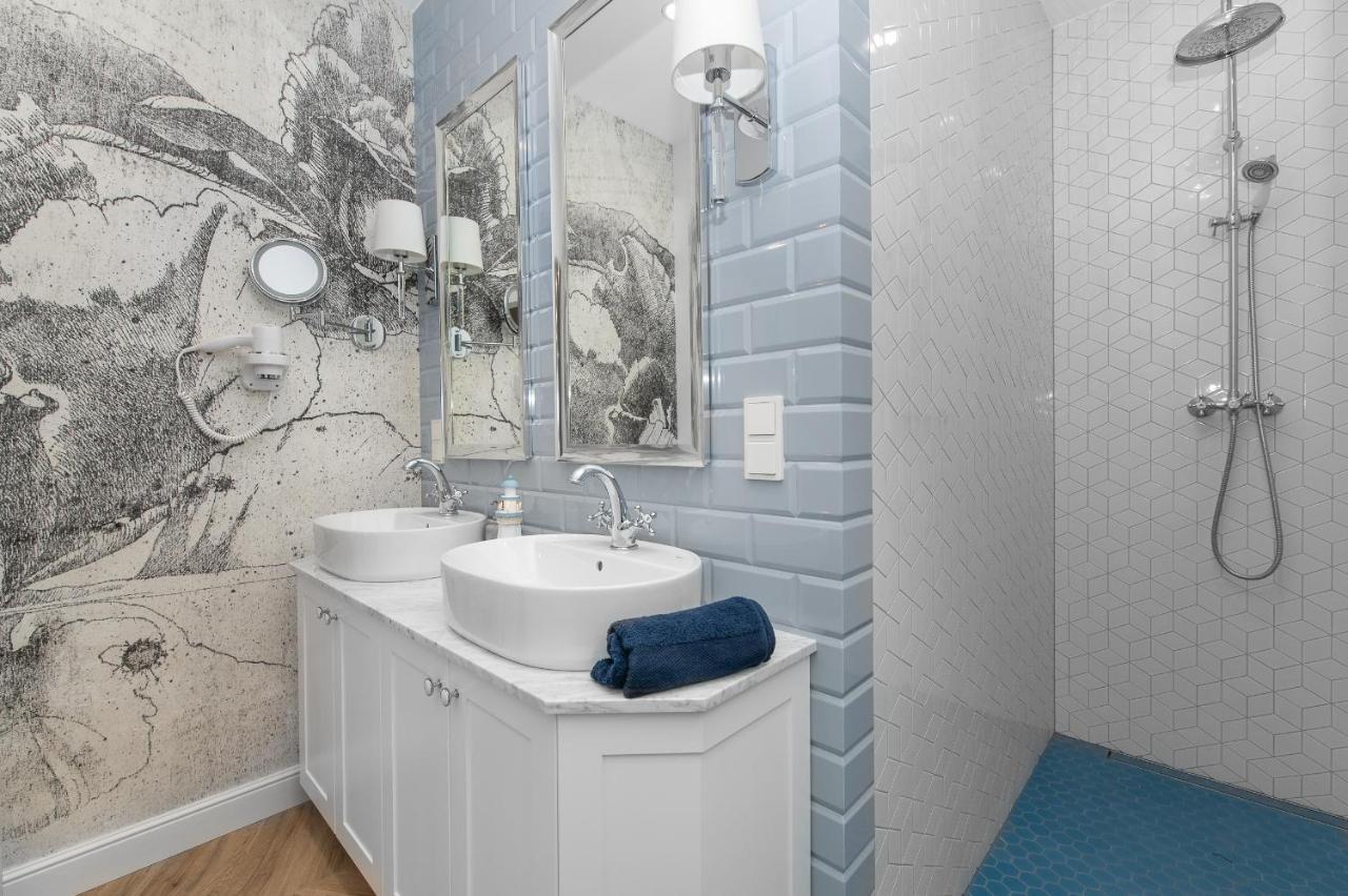 Yacht Park Premium Apartment Sea View Гдиня Екстериор снимка