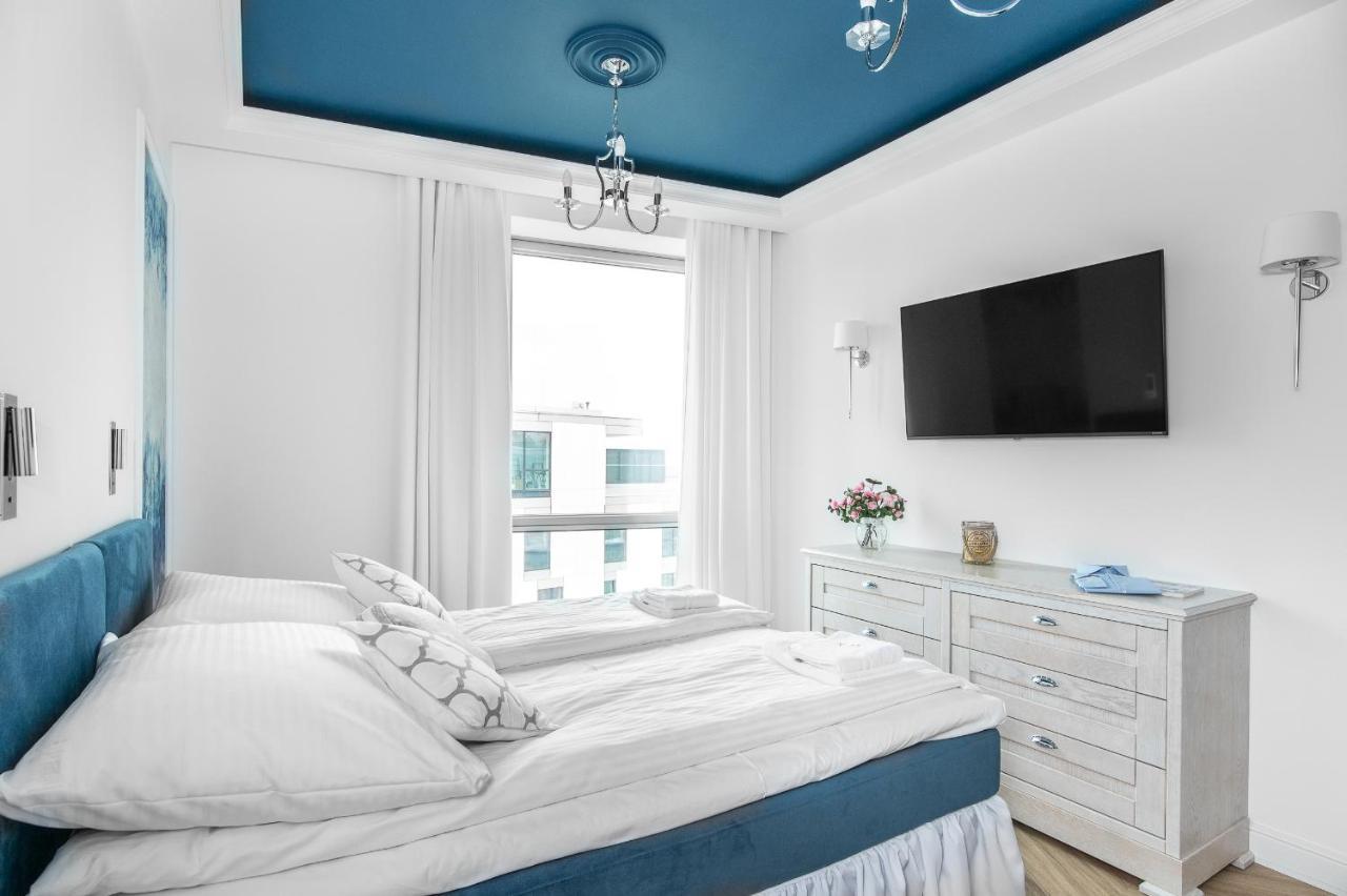 Yacht Park Premium Apartment Sea View Гдиня Екстериор снимка