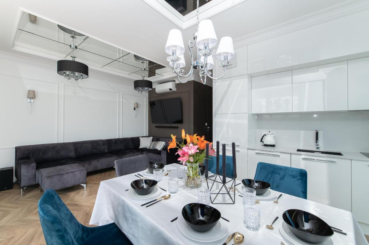 Yacht Park Premium Apartment Sea View Гдиня Екстериор снимка