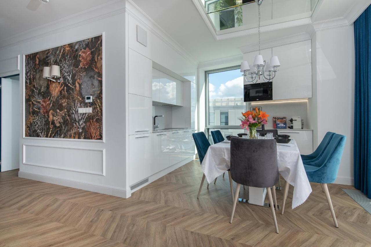 Yacht Park Premium Apartment Sea View Гдиня Екстериор снимка