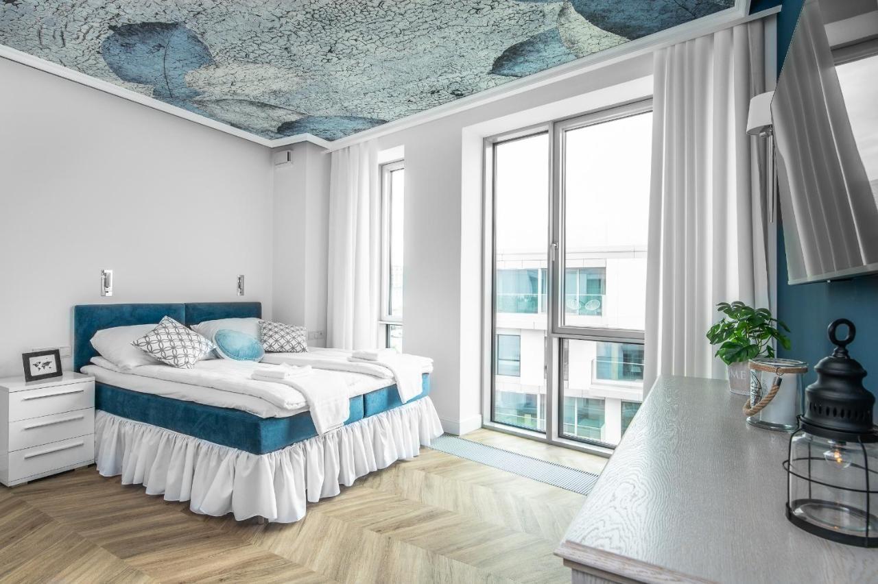 Yacht Park Premium Apartment Sea View Гдиня Екстериор снимка