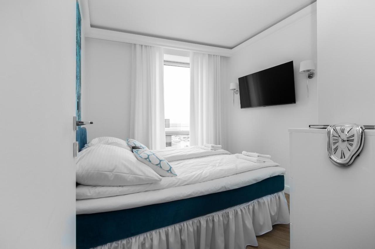 Yacht Park Premium Apartment Sea View Гдиня Екстериор снимка
